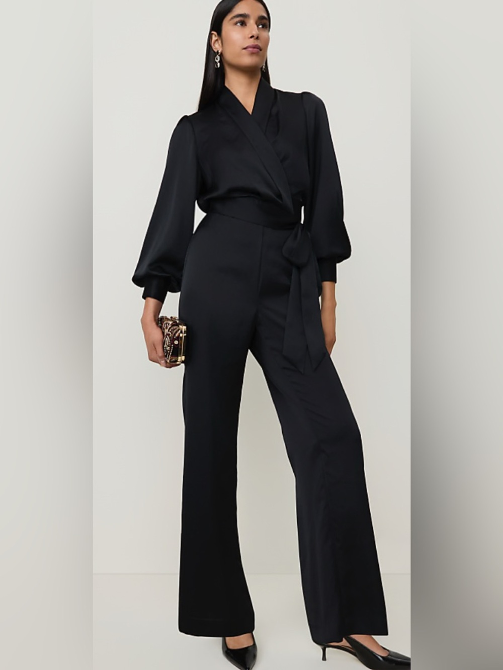 Ann Taylor Black Satin Side Zip Pant Size 4 Fluid Sheen Sleek Luxury Evening